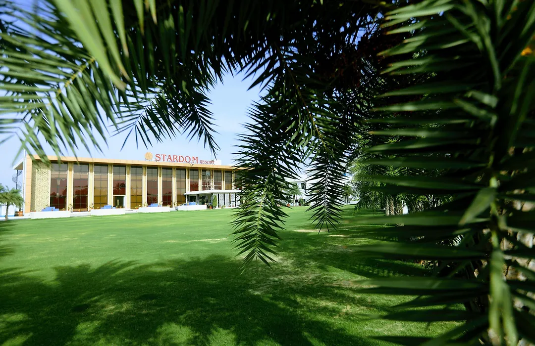 Stardom Resort Jaipur-1