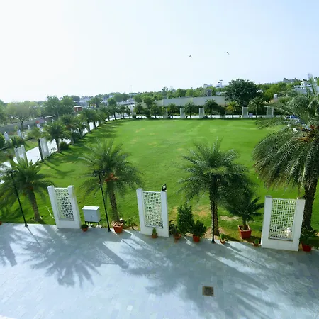 Stardom Resort Jaipur-3